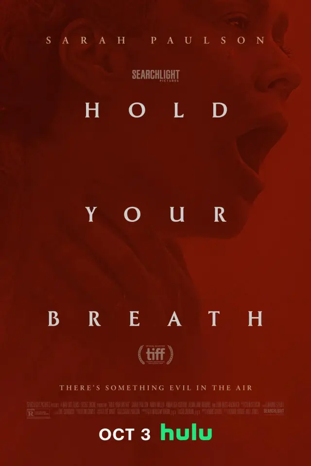 فیلم نفست را حبس کن (Hold Your Breath) پوستر