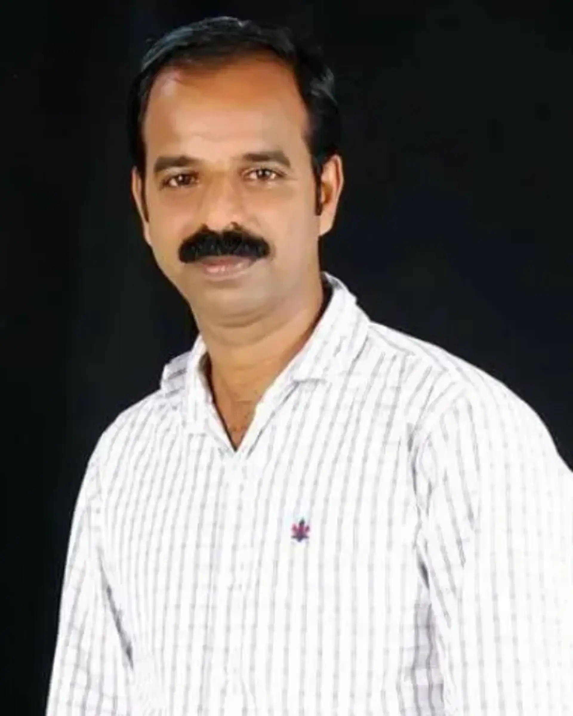 پراکاش تومیناد