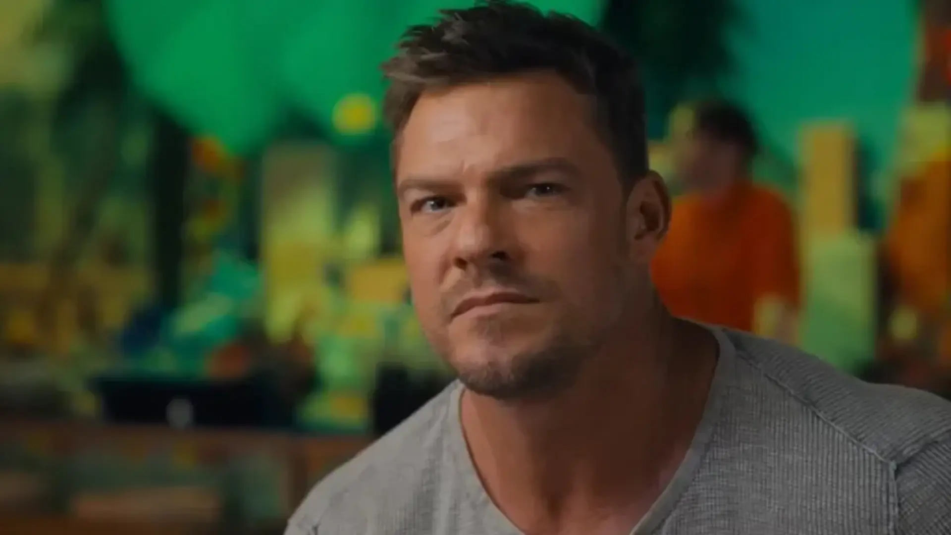 «قرار بازی»؛ چگونه یک فیلم با امتیاز ۱۷٪ به پربیننده‌ترین اثر هفته تبدیل شد؟ 