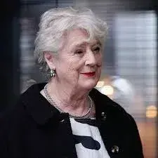 مگی استید