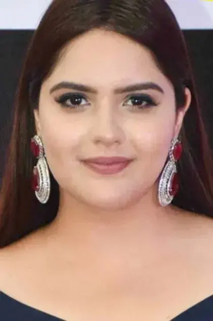 انجلی آناند